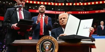 Marrëveshja e Parisit braktiset sërisht nga ShBA-ja me rikthimin në pushtet të Trump-it